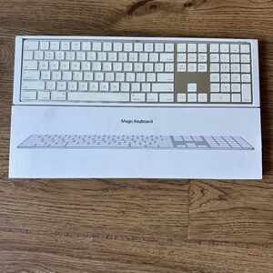Apple Magic Keyboard with Numeric Keypad